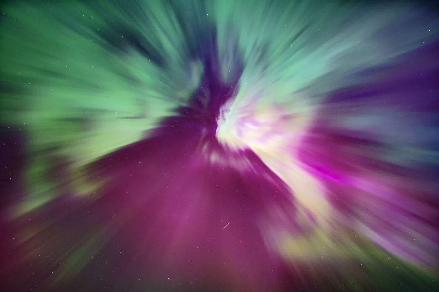Northern lights aurora borealis over British Columbia, astrophotography by By Farhan